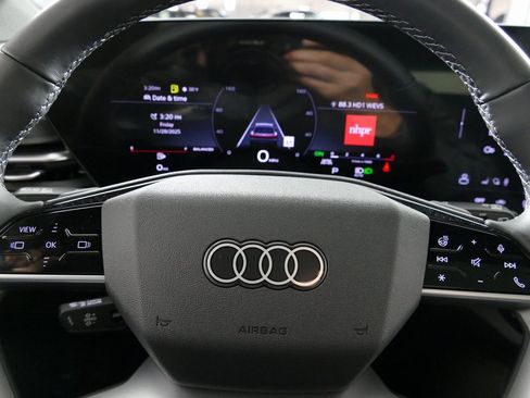 New 2025 Audi Q5 Premium image 16