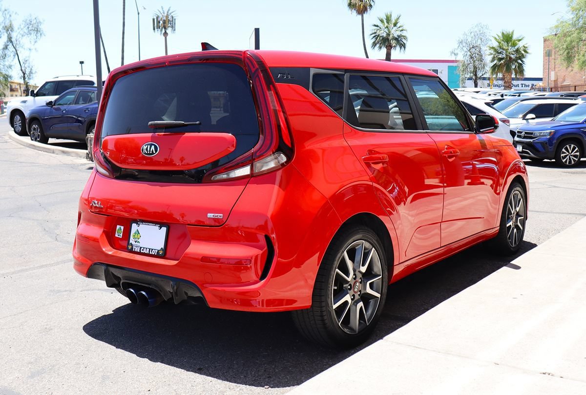 Used 2021 Kia Soul Turbo FWD image 13