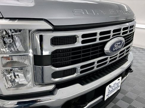 Used 2023 Ford F250 XLT w/ Camper Package image 23