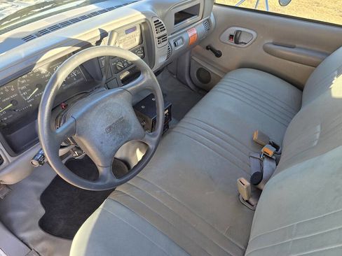 Used 2000 GMC Sierra 3500 2WD Regular Cab w/ Marketing Option Pkg 2 image 12