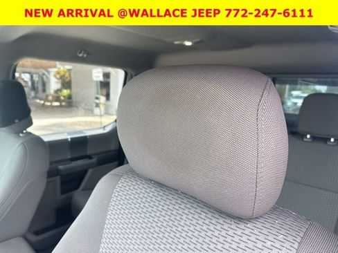 Used 2017 Ford F150 XLT w/ Equipment Group 302A Luxury RWD image 9