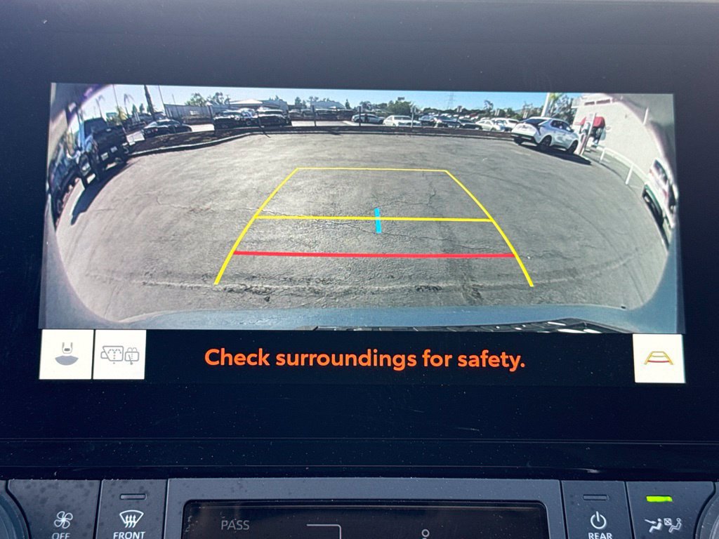 Certified 2025 Toyota Grand Highlander FWD image 29