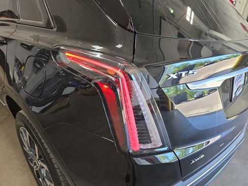 Used 2023 Cadillac XT5 Sportv w/ Platinum Package AWD/4WD image 38