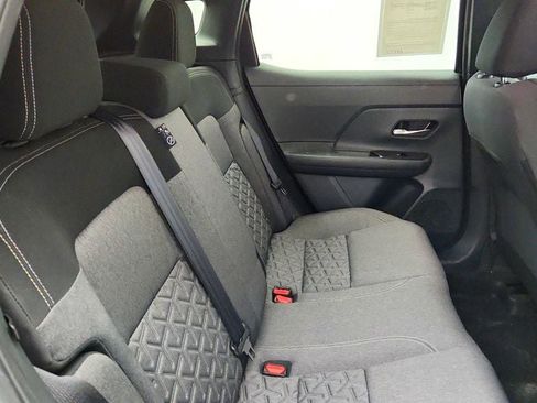 Used 2025 Nissan Kicks SV FWD image 20