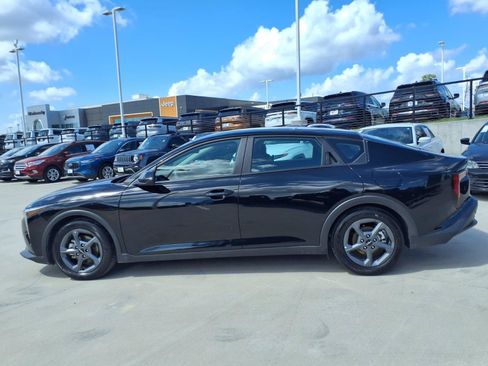 Used 2025 Kia K4 FWD image 8