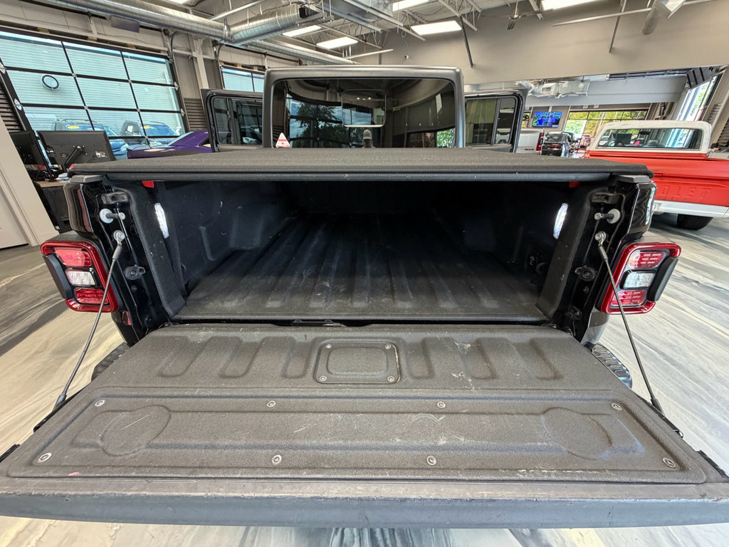 Used 2020 Jeep Gladiator Rubicon AWD/4WD image 52