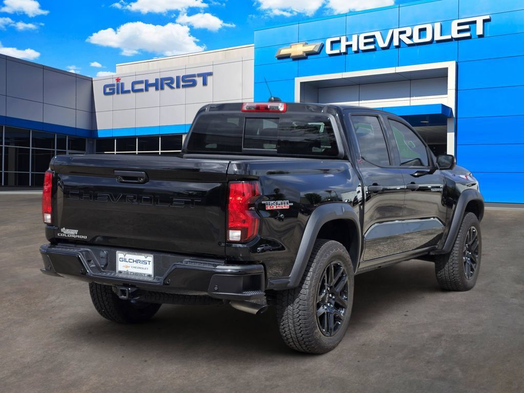 New 2025 Chevrolet Colorado Trail Boss w/ Midnight Edition AWD/4WD image 8