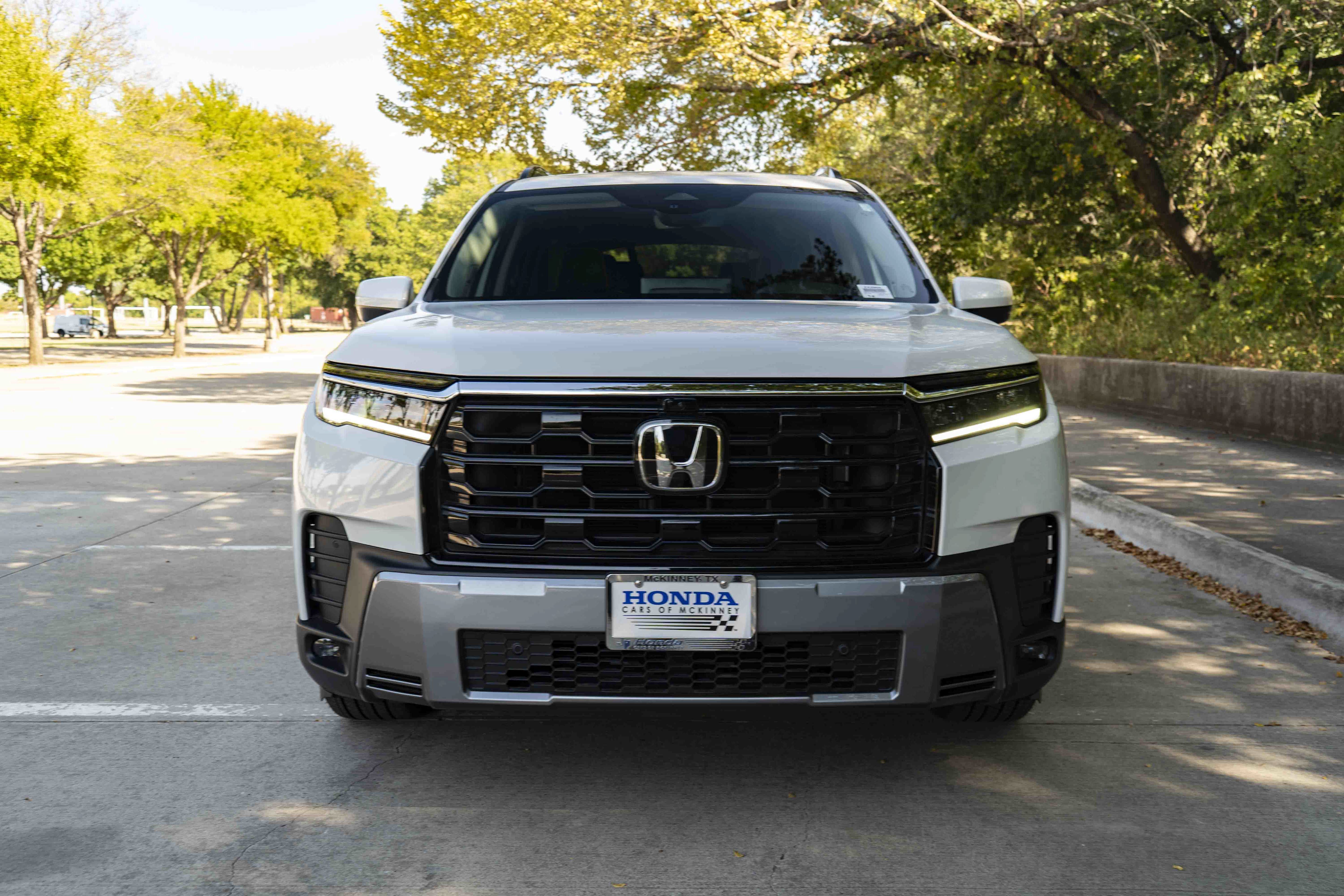 Used 2026 Honda Passport TrailSport Elite image 3