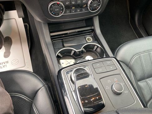 Used 2018 Mercedes-Benz GLS 450 4MATIC image 18