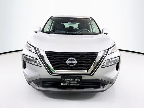 Used 2023 Nissan Rogue SV AWD/4WD image 2