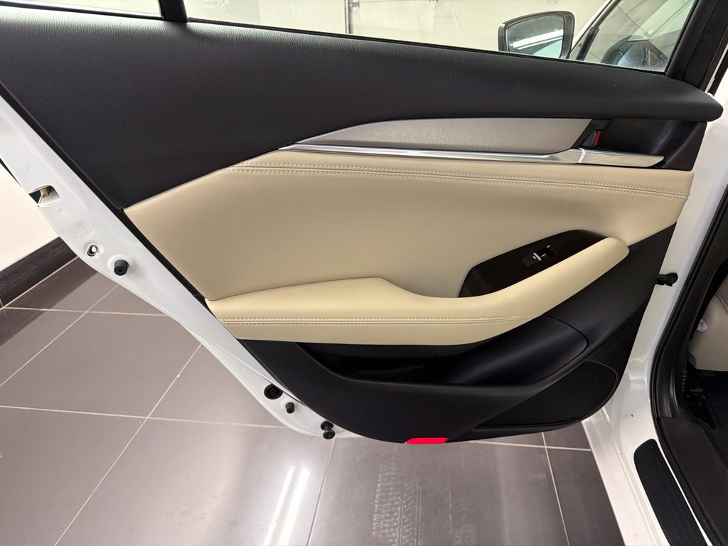 Used 2021 MAZDA MAZDA6 Touring FWD image 31