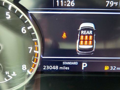 Used 2024 Nissan Pathfinder SL w/ Cargo Package FWD image 29