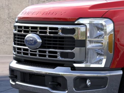 New 2026 Ford F350 XLT w/ FX4 Off-Road Package AWD/4WD image 17