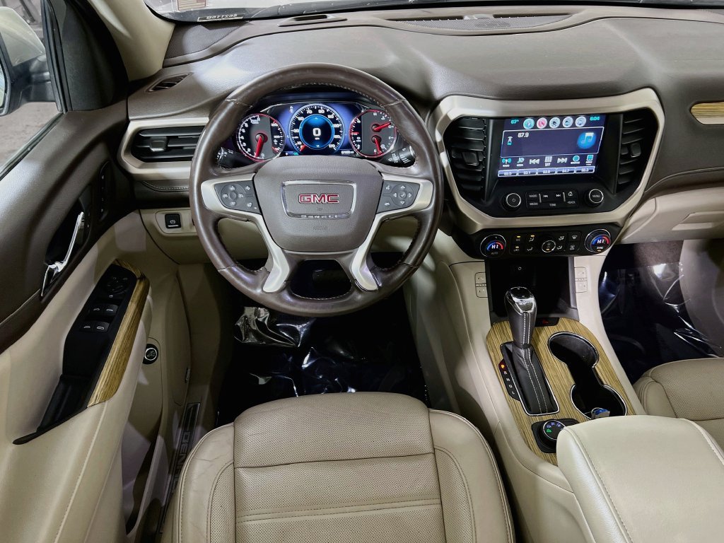 Used 2019 GMC Acadia Denali w/ Technology Package AWD/4WD image 19