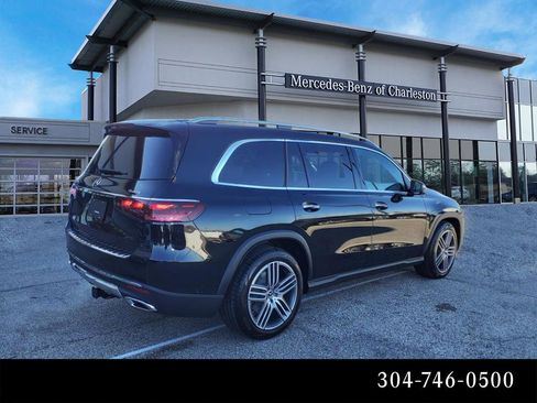 Used 2025 Mercedes-Benz GLS 450 4MATIC image 3