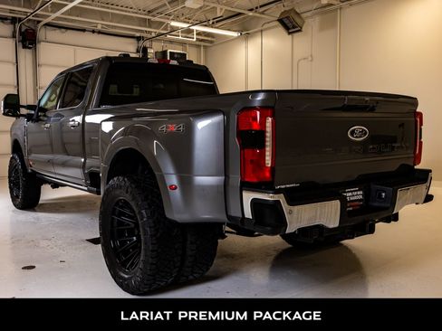 Used 2026 Ford F350 Lariat w/ Lariat Ultimate Package AWD/4WD image 7