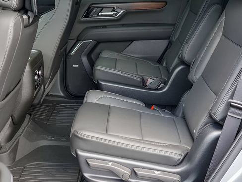 New 2026 GMC Yukon Denali w/ Denali Reserve Package AWD/4WD image 20