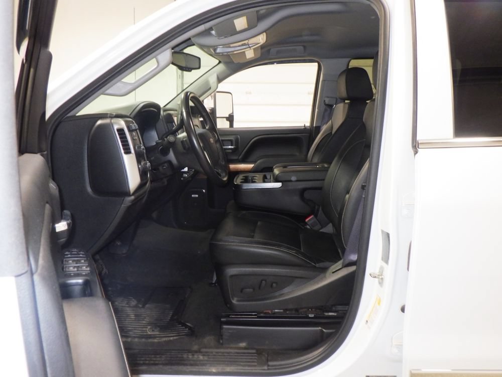 Used 2016 Chevrolet Silverado 3500 LTZ w/ Duramax Plus Package AWD/4WD image 8
