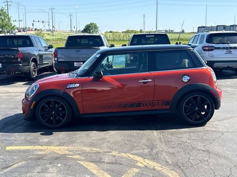 Used 2013 MINI Cooper S FWD image 8