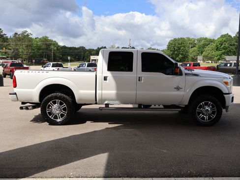 Used 2016 Ford F250 Platinum w/ FX4 Off-Road Package image 4