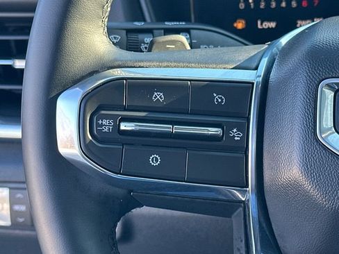 Used 2026 GMC Terrain Elevation image 28