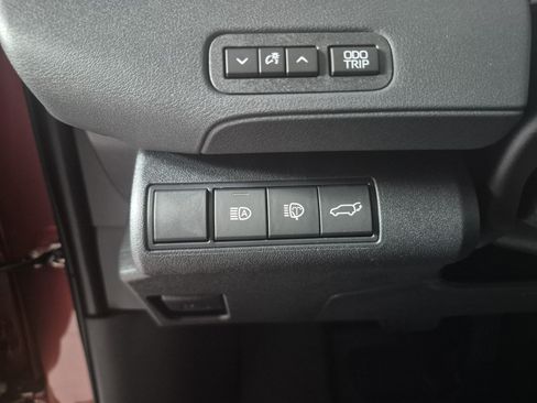 New 2026 Toyota C-HR AWD/4WD image 17