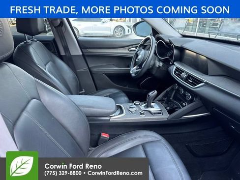 Used 2020 Alfa Romeo Stelvio Ti AWD/4WD image 13