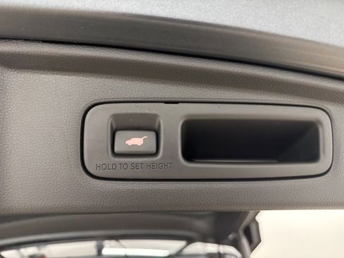Certified 2023 Honda CR-V EX-L image 31