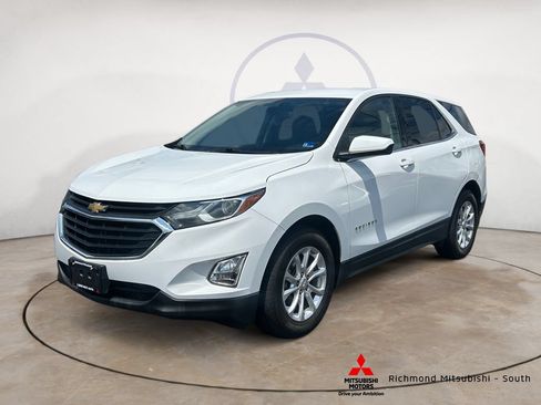 Used 2020 Chevrolet Equinox LT w/ Driver Convenience Package FWD image 7
