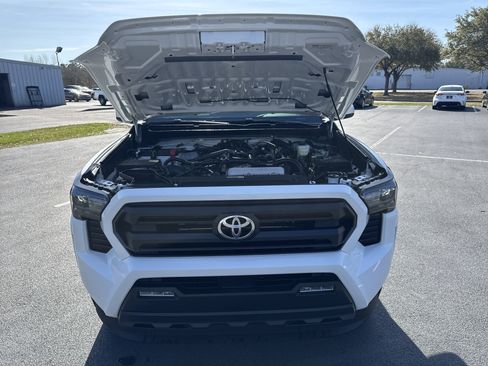 New 2026 Toyota Tacoma SR5 image 37