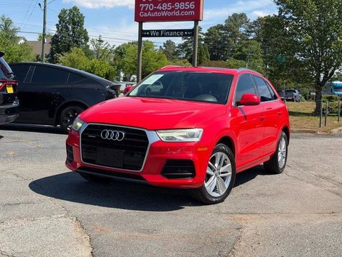Used 2017 Audi Q3 2.0T Premium Plus w/ Premium Plus Package AWD/4WD image 4