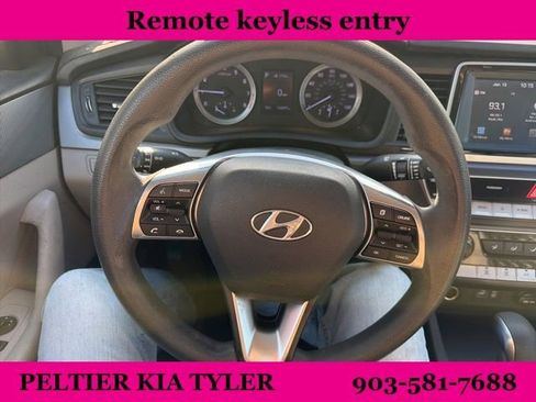 Used 2018 Hyundai Sonata SE image 18