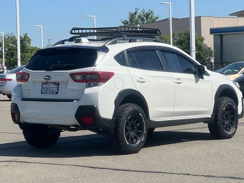 Used 2021 Subaru Crosstrek 2.0i Premium w/ Moonroof Package AWD/4WD image 5