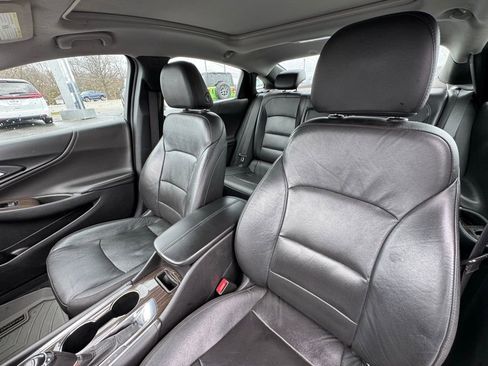 Used 2020 Chevrolet Malibu Premier image 16