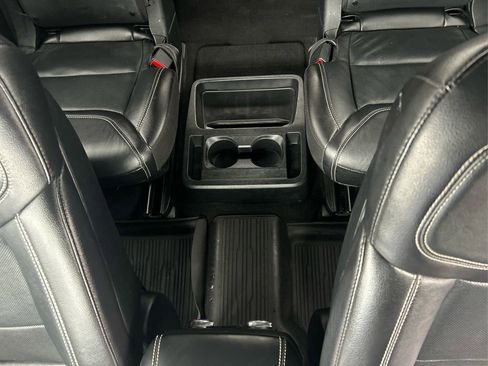 Used 2020 Ford Explorer ST w/ ST High-Performance Pack AWD/4WD image 18