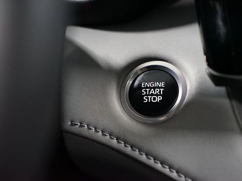 Certified 2024 Toyota Highlander LE image 23