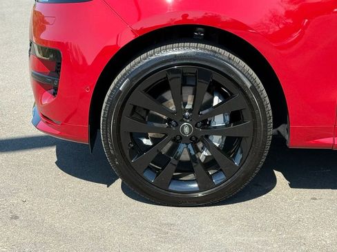 Certified 2025 Land Rover Range Rover Sport Dynamic SE image 10