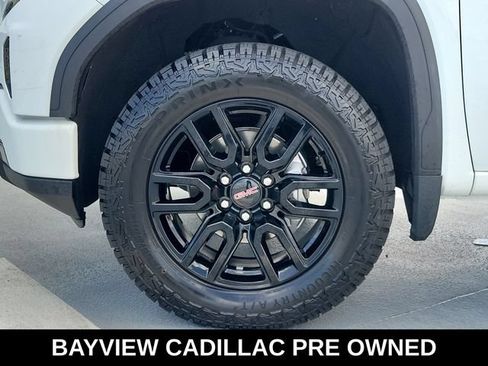 Used 2023 GMC Sierra 1500 Elevation AWD/4WD image 9