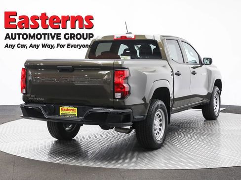 Used 2024 Chevrolet Colorado W/T RWD image 5