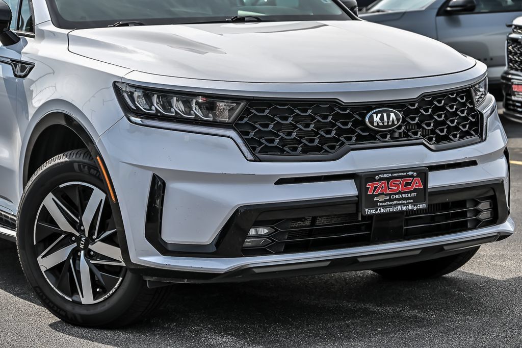Used 2021 Kia Sorento EX AWD/4WD image 3