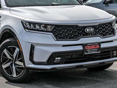 Used 2021 Kia Sorento EX AWD/4WD image 3