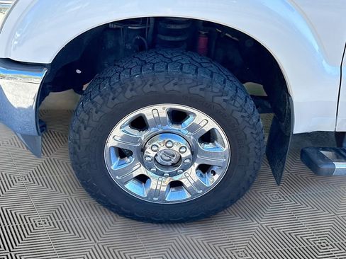 Used 2016 Ford F350 Lariat w/ Lariat Ultimate Package image 29