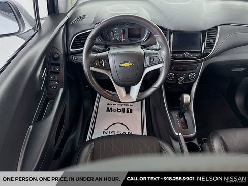 Used 2022 Chevrolet Trax LT w/ Sport Edition AWD/4WD image 20