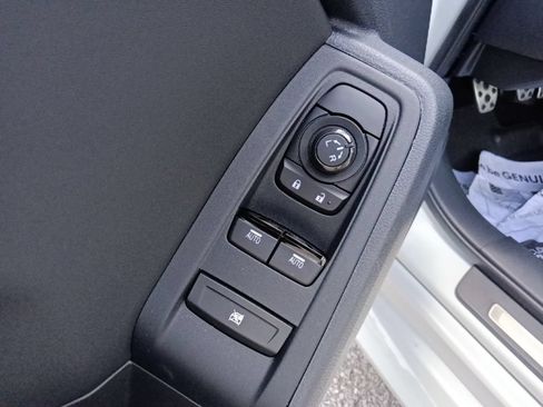 Used 2025 Toyota GR86 Premium RWD image 13