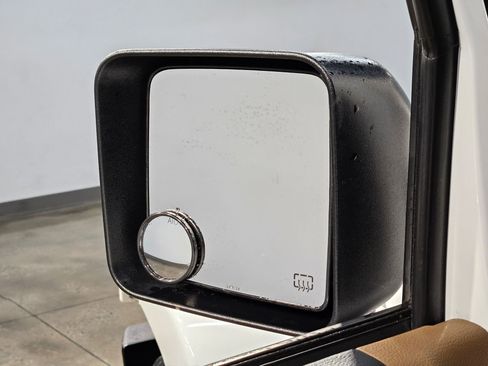 Used 2014 Jeep Wrangler Sahara w/ Connectivity Group AWD/4WD image 21