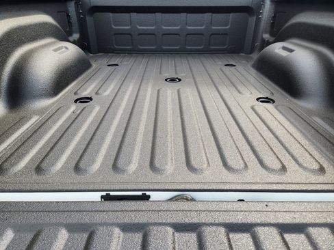 New 2026 RAM 2500 Tradesman AWD/4WD image 25