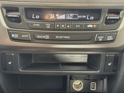 Used 2022 Honda Passport EX-L image 17