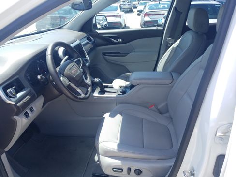 Used 2018 GMC Acadia SLT FWD image 10
