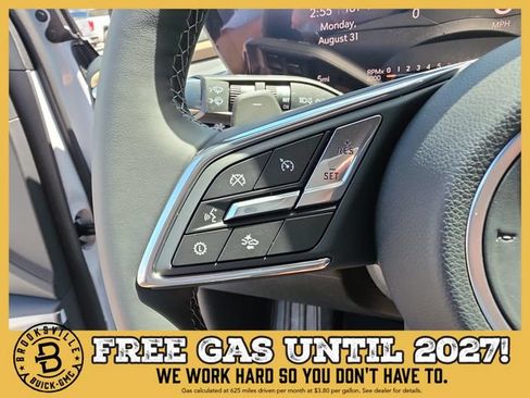New 2027 Buick Enclave Preferred w/ Power Package FWD image 25