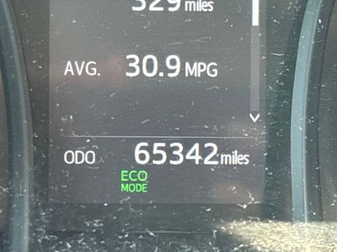 Used 2023 Toyota Camry LE image 21